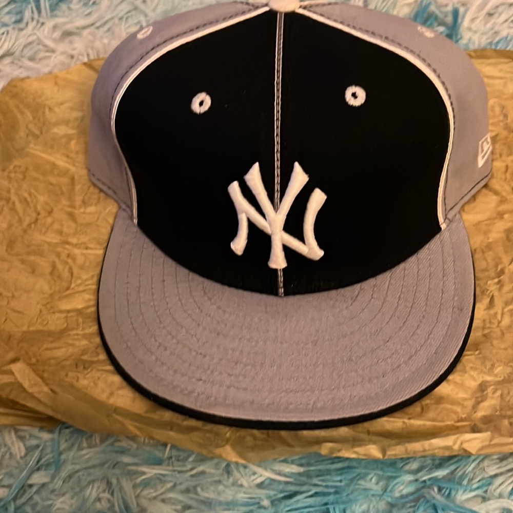 Ny grey. White. Black new era 7 3/8 hat